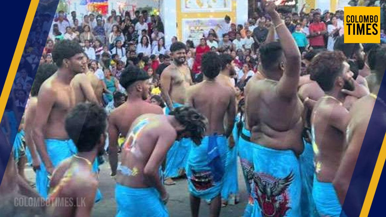 දෙවිනුවර පෙරහැරේ කාවඩි නර්තනය ගැන තීරණයක් ගනියි