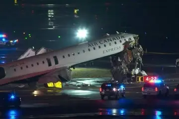 දරුණු අනතුරට ලක් වූ එයාර් කැනඩා ගුවන් යානයේ සිටි නියමුවන් දෙදෙනා ජීවිතක්ෂයට