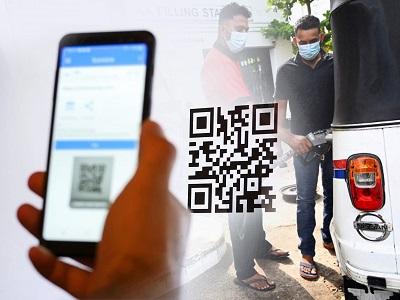 හෙට සිට යළිත් තෙල් ගහන්න QR