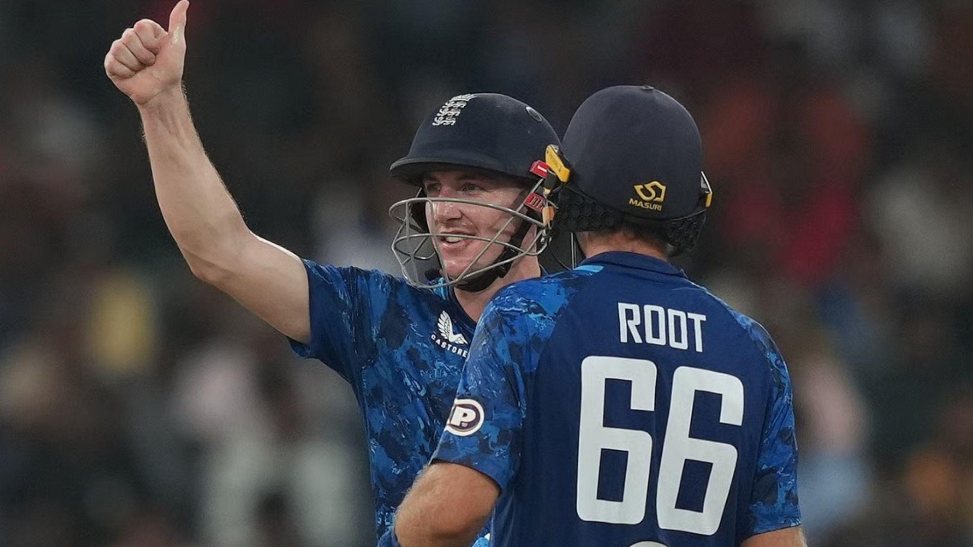 එංගලන්තය විස්සයි20 ලෝක කුසලාන ක්‍රිකට් තරගාවලියේ අවසන් පූර්ව වටයට