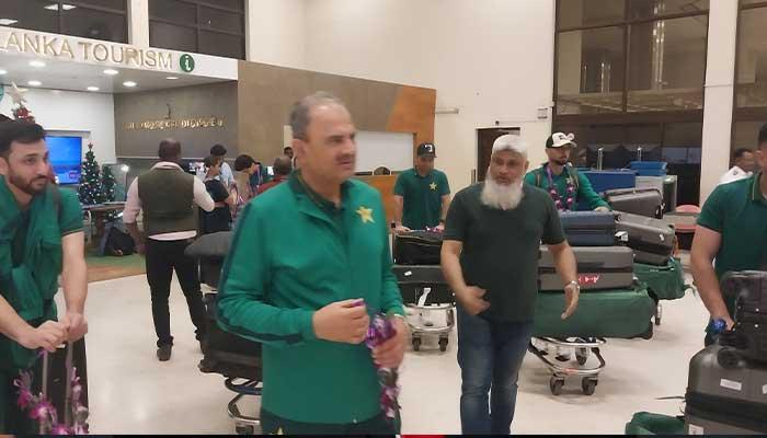 පකිස්තානු ක්‍රිකට් කණ්ඩායම ශ්‍රී ලංකාවේ තරග සංචාරයක් සදහා කටුනායකට