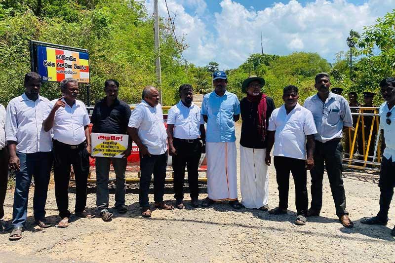 විහාරස්ථානයකට යටකළ ඉඩම් ඉල්ලා පොසොන් පොහෝ දින කන්කසන්තුරේ විරෝධතාවක්