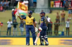 ඕමානය සමග පැවති තරගයේදී ශ්රී ලංකා ක්රීඩකයෝ වාර්තා කිහිපයක් අලුත් කරති