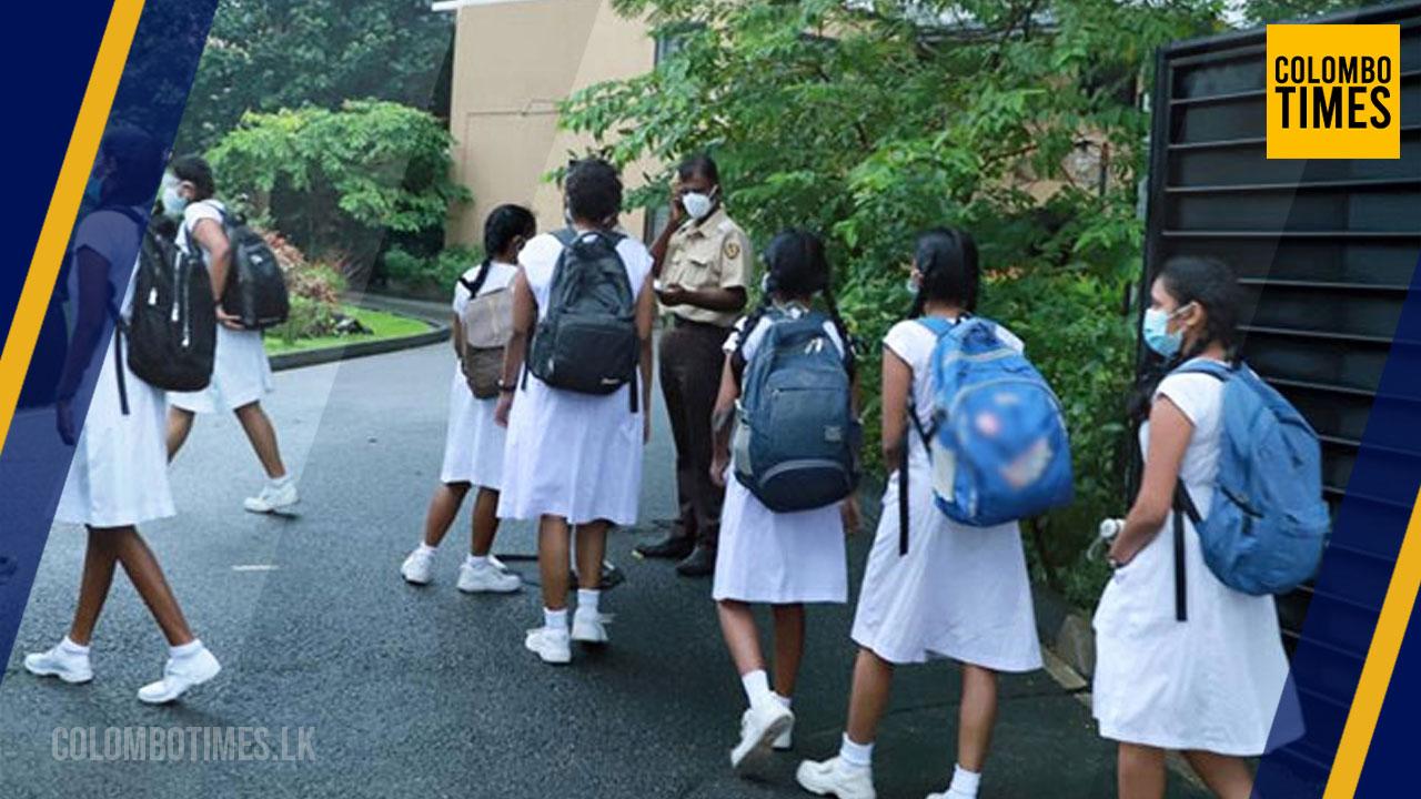 පාසල් පැවැත්වීම සම්බන්ධයෙන් රජයේ ස්ථාවරය