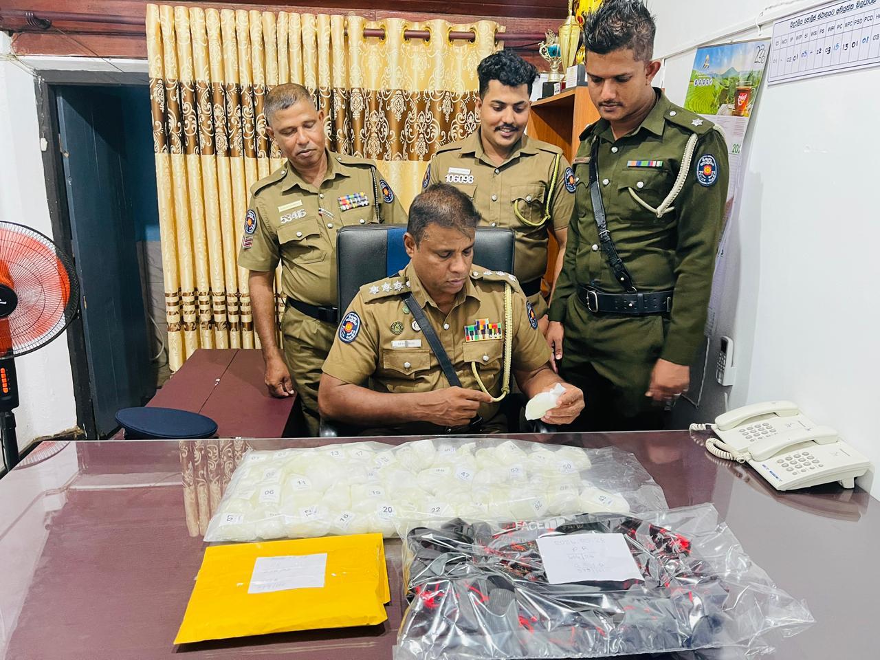 බදුරලියේ කැළැබද ප්රදේශයක සැඟවූ අයිස් මත්ද්රව්ය කාගේද?