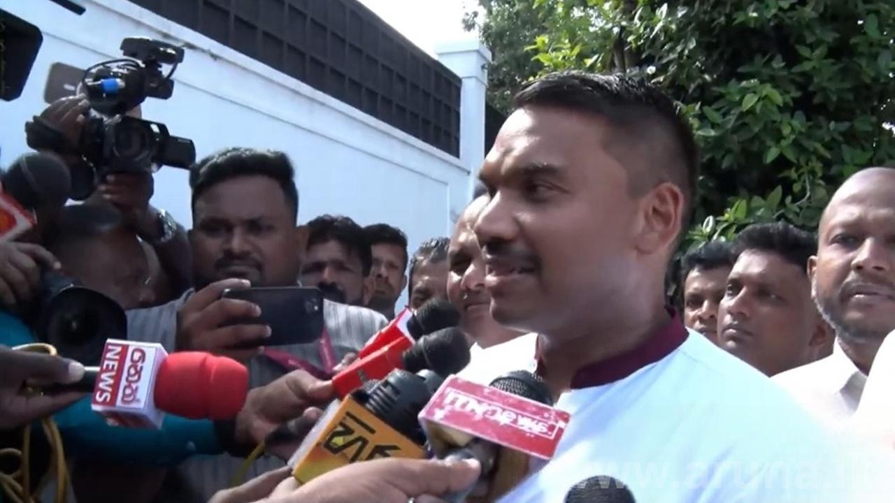 නාමල් අල්ලස් කොමිසමට