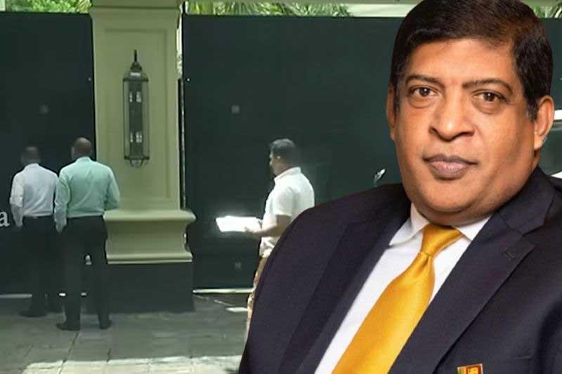 Bribery commission sends team to Ravi’s K.’s home; no evading, another date requested, say his lawyers