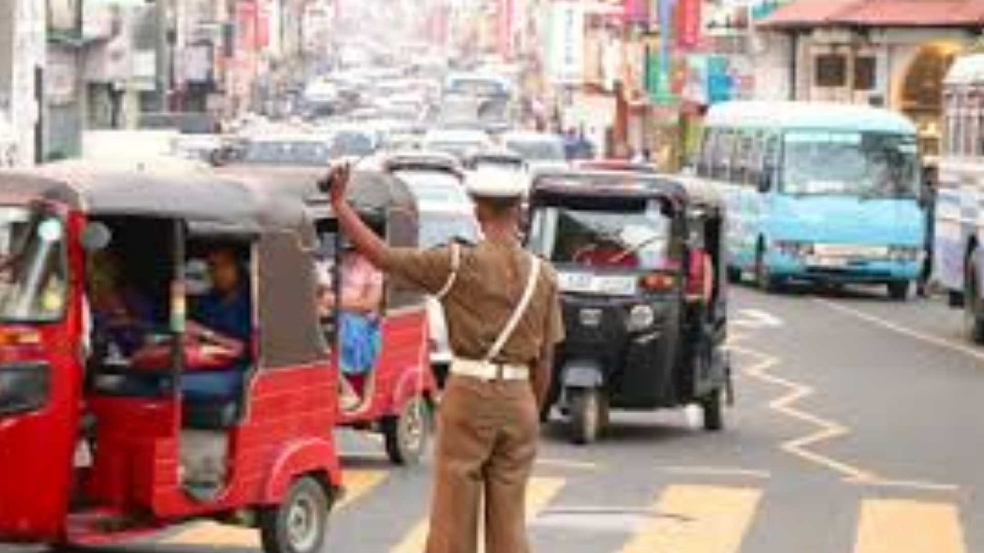 ඌරවත්තේ පෙරහැර නිසා අම්බලන්ගොඩ ආශ්රිතව විශේෂ රථ වාහන සැලැස්මක්